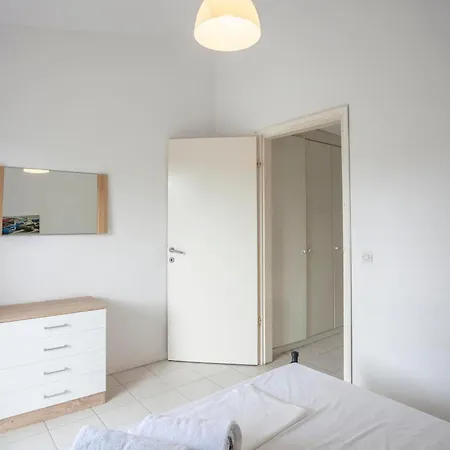 Apartment Akrotiri